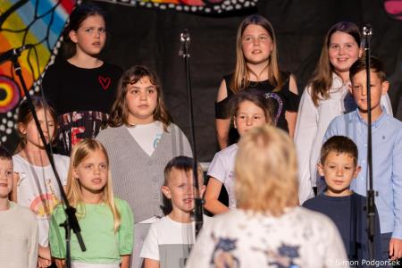 Območna revija otroških in mladinskih pevskih zborov občin Kamnik in Komenda (63)